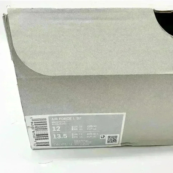 BRAND NEW IN BOX Nike Air Force 1 Low White '07 CW2288-111 Size  12 - Picture 8 of 8